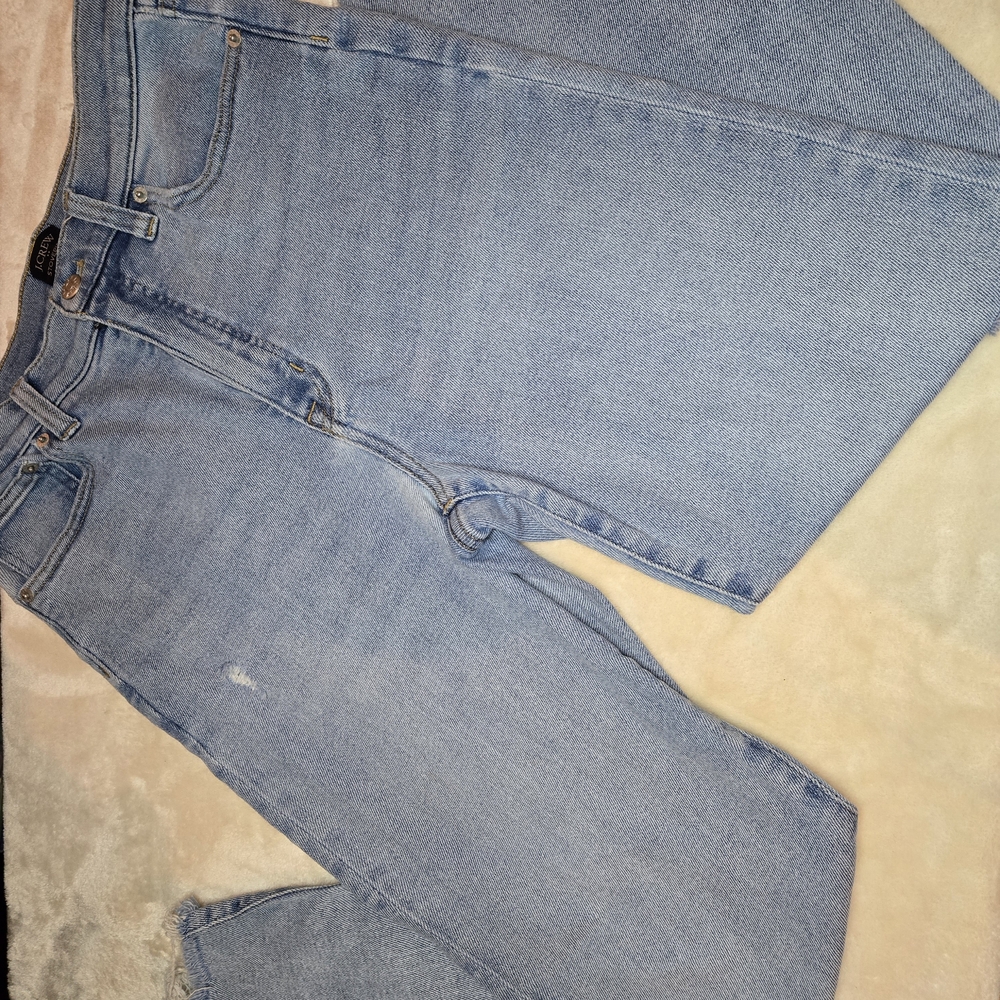 Classic Light Blue Women's Jeans